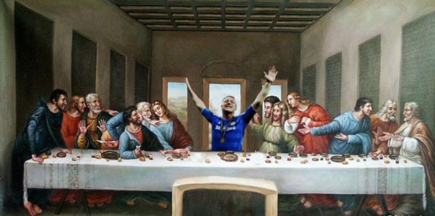Terry hóa thân thành Chúa Jesus trong bức tranh “Bữa tiệc ly”.